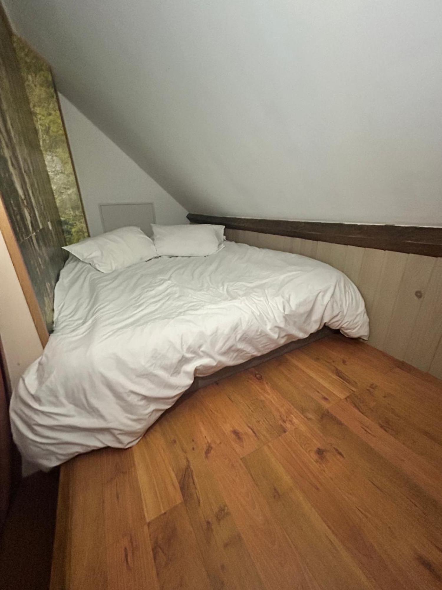 Toulouse-le-Chateau Le D'Tour Gourmand Bed & Breakfast エクステリア 写真