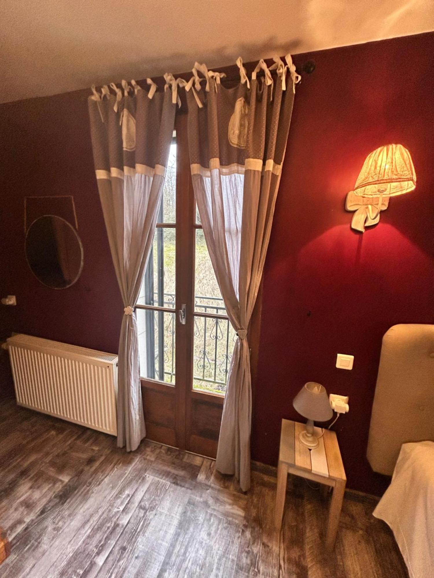 Toulouse-le-Chateau Le D'Tour Gourmand Bed & Breakfast エクステリア 写真