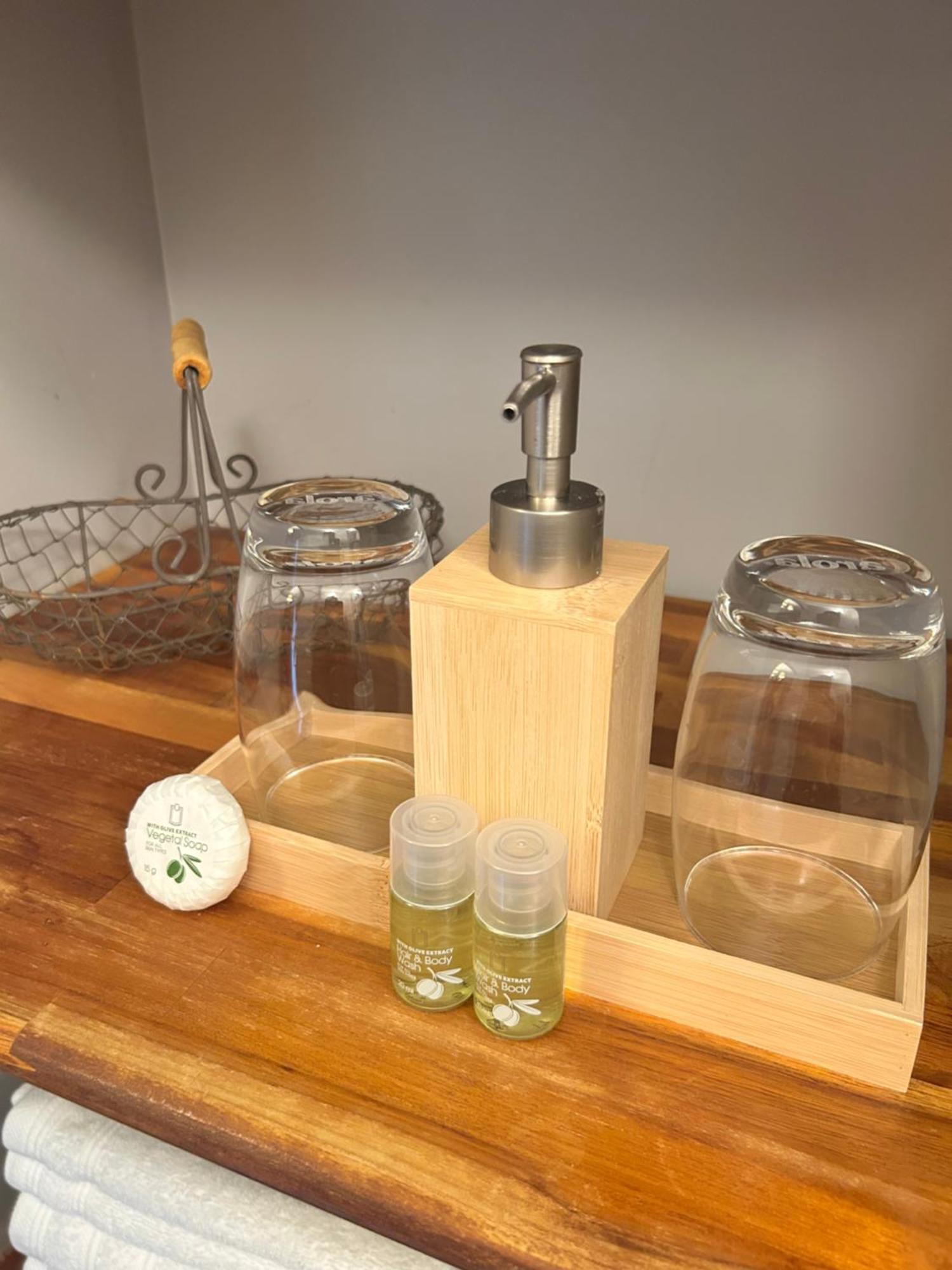 Toulouse-le-Chateau Le D'Tour Gourmand Bed & Breakfast エクステリア 写真