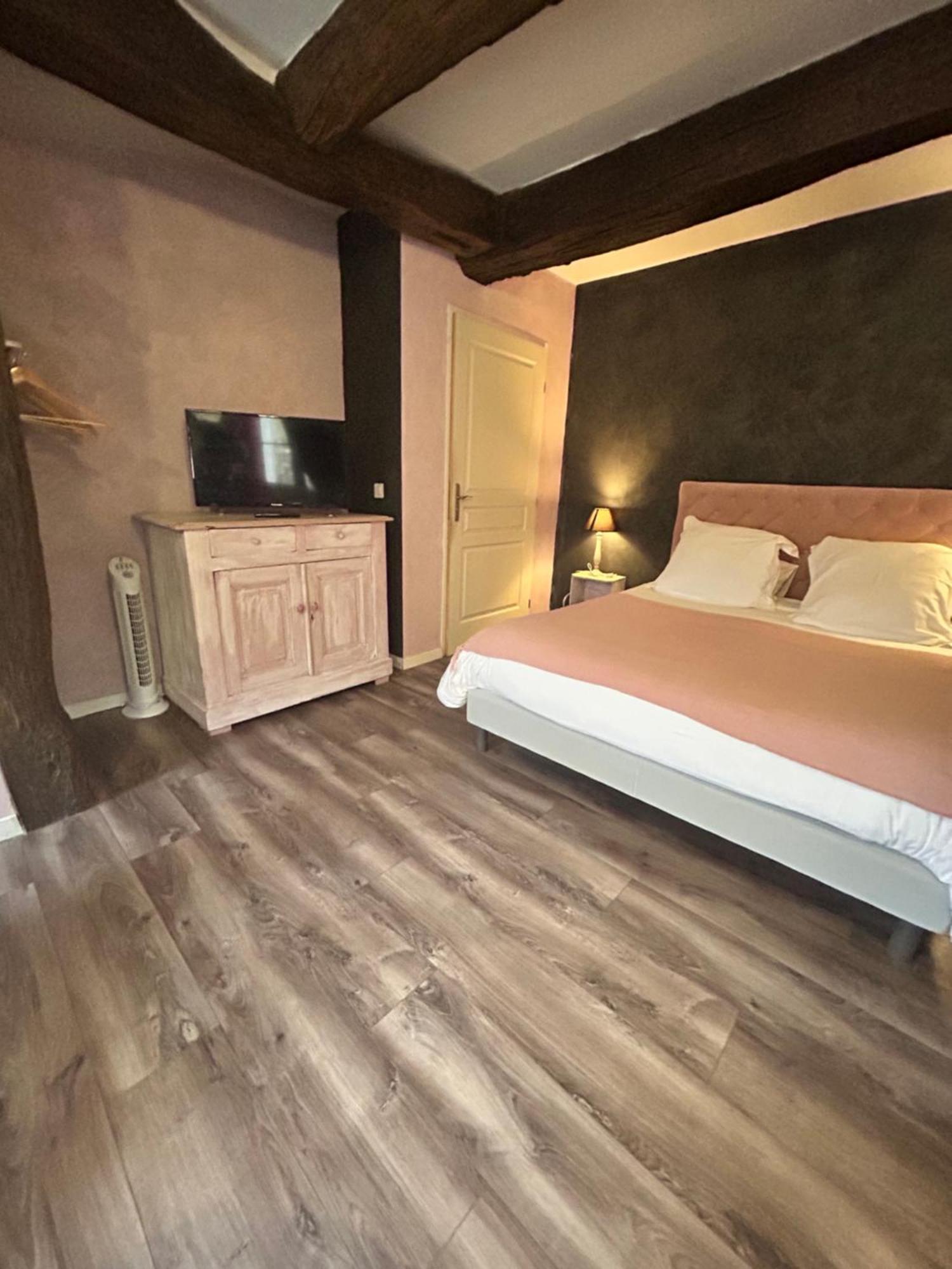 Toulouse-le-Chateau Le D'Tour Gourmand Bed & Breakfast エクステリア 写真